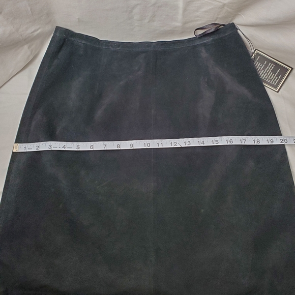 Révue Vintage 90s Black Suede Pencil Skirt Size 10 - Picture 9 of 12